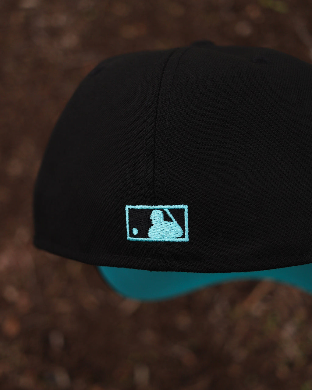Pre order shipping 07/31/26
(BLUE HALO) All star Angels Hat