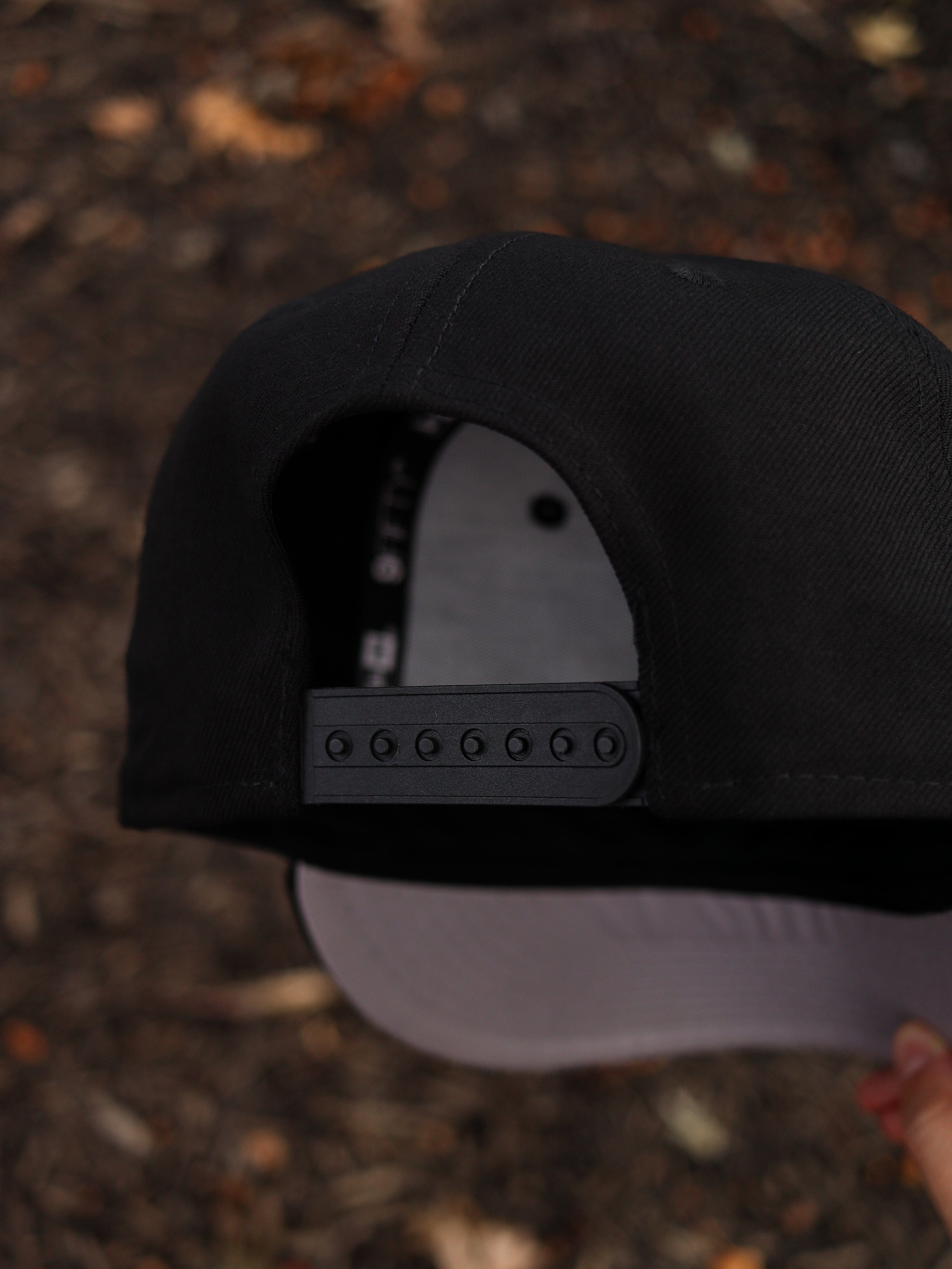 SnapBack (BLK/gold) blue Jays